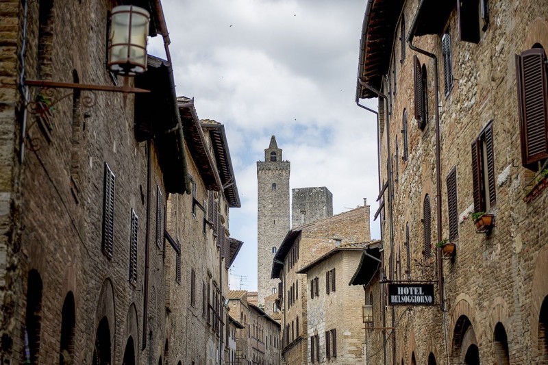 The Best of Tuscany Day Trip from Florence: Siena, San Gimignano, Pisa and Lunch at a Winery 11