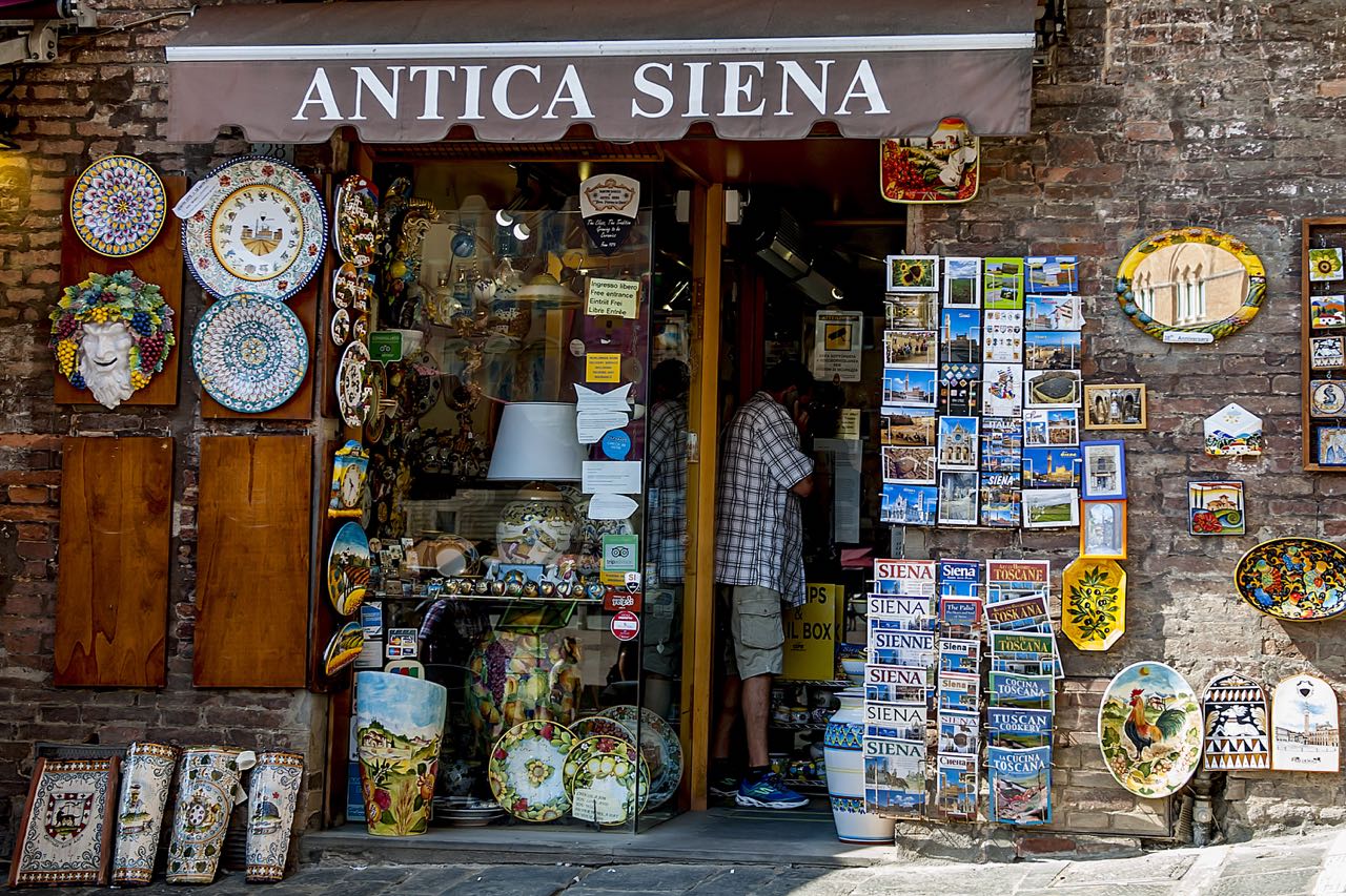 Private Tuscany Tour in One Day to Pisa, Siena and San Gimignano with Winery Lunch from Florence 5