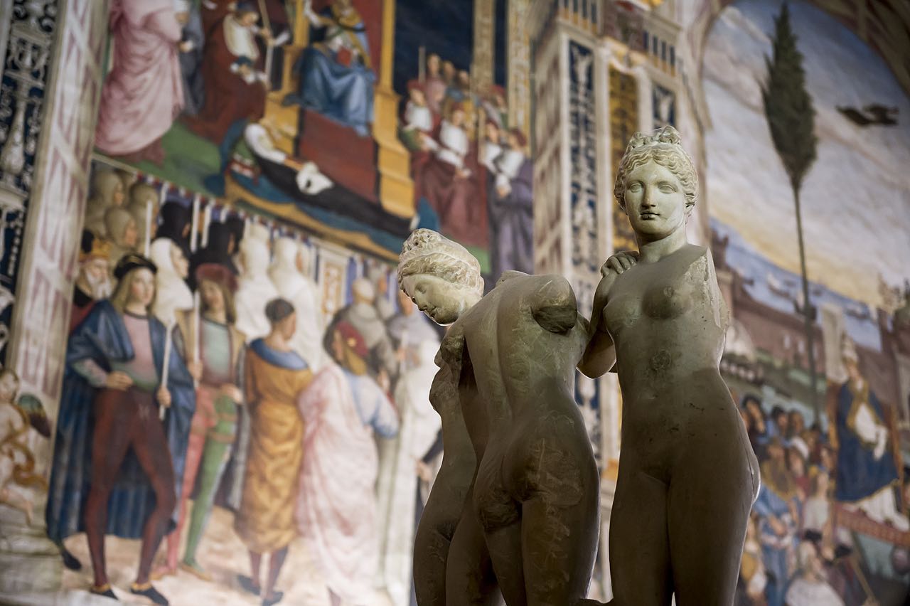 Private Tuscany Tour in One Day to Pisa, Siena and San Gimignano with Winery Lunch from Florence 2