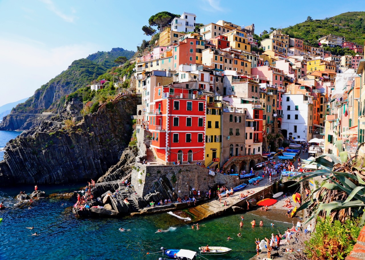 Cinque Terre Day Trip with Optional Hiking or Pisa from Florence 1