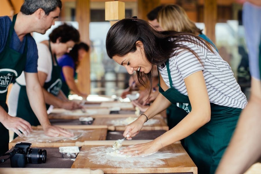 Florence Cooking Class and Lunch at a Farmhouse in Tuscany with Local Market Tour 11