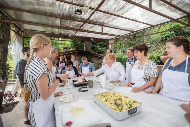 Florence Cooking Class and Lunch at a Farmhouse in Tuscany with Local Market Tour 15