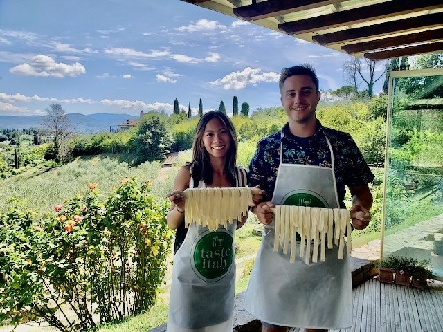 Private Florence Cooking Class and Lunch at a Farmhouse in Tuscany with Local Market Tour